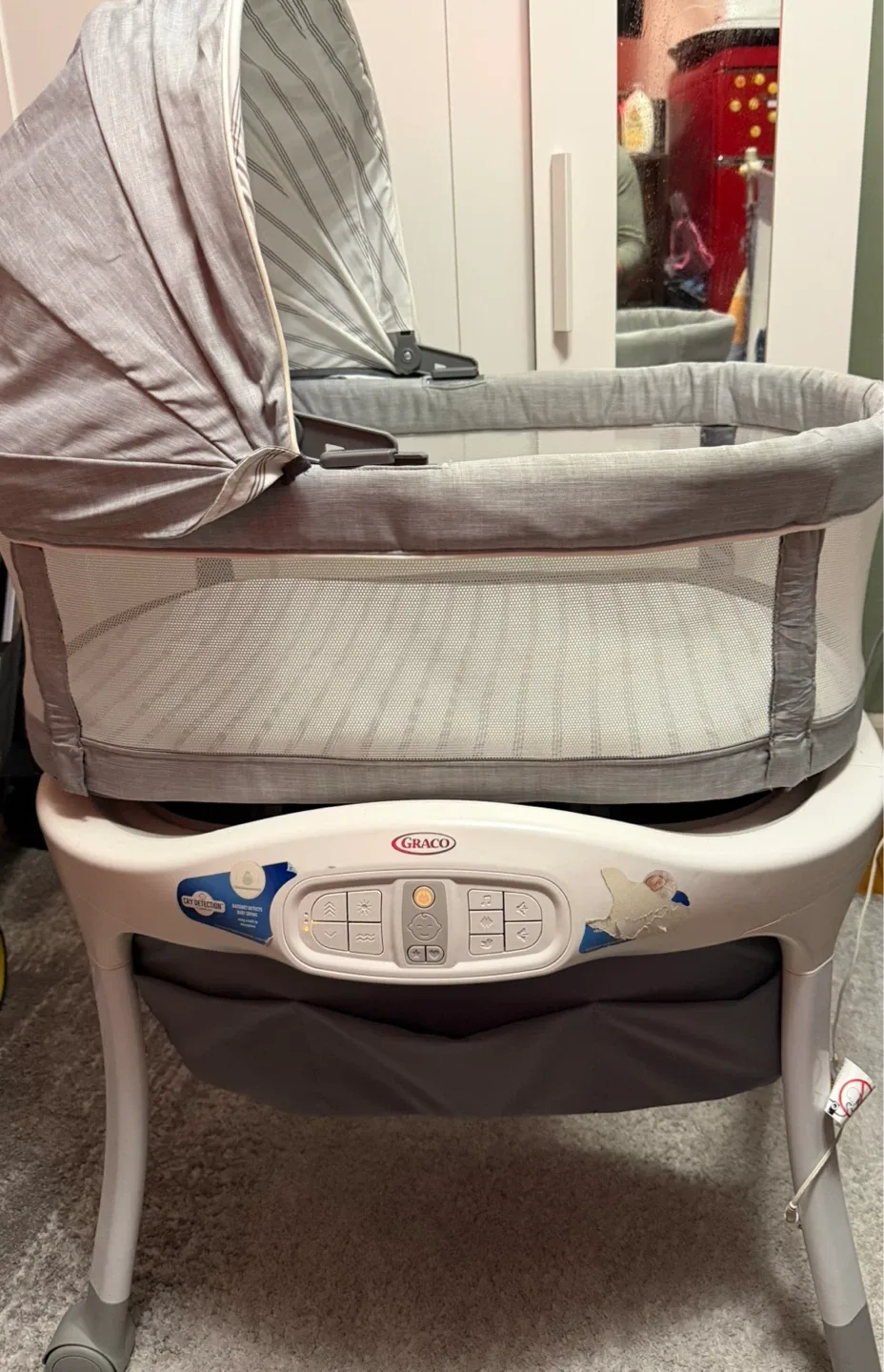 Vendo Cuna mobible stroller doona y mesedora 4 moms image indicator(2)