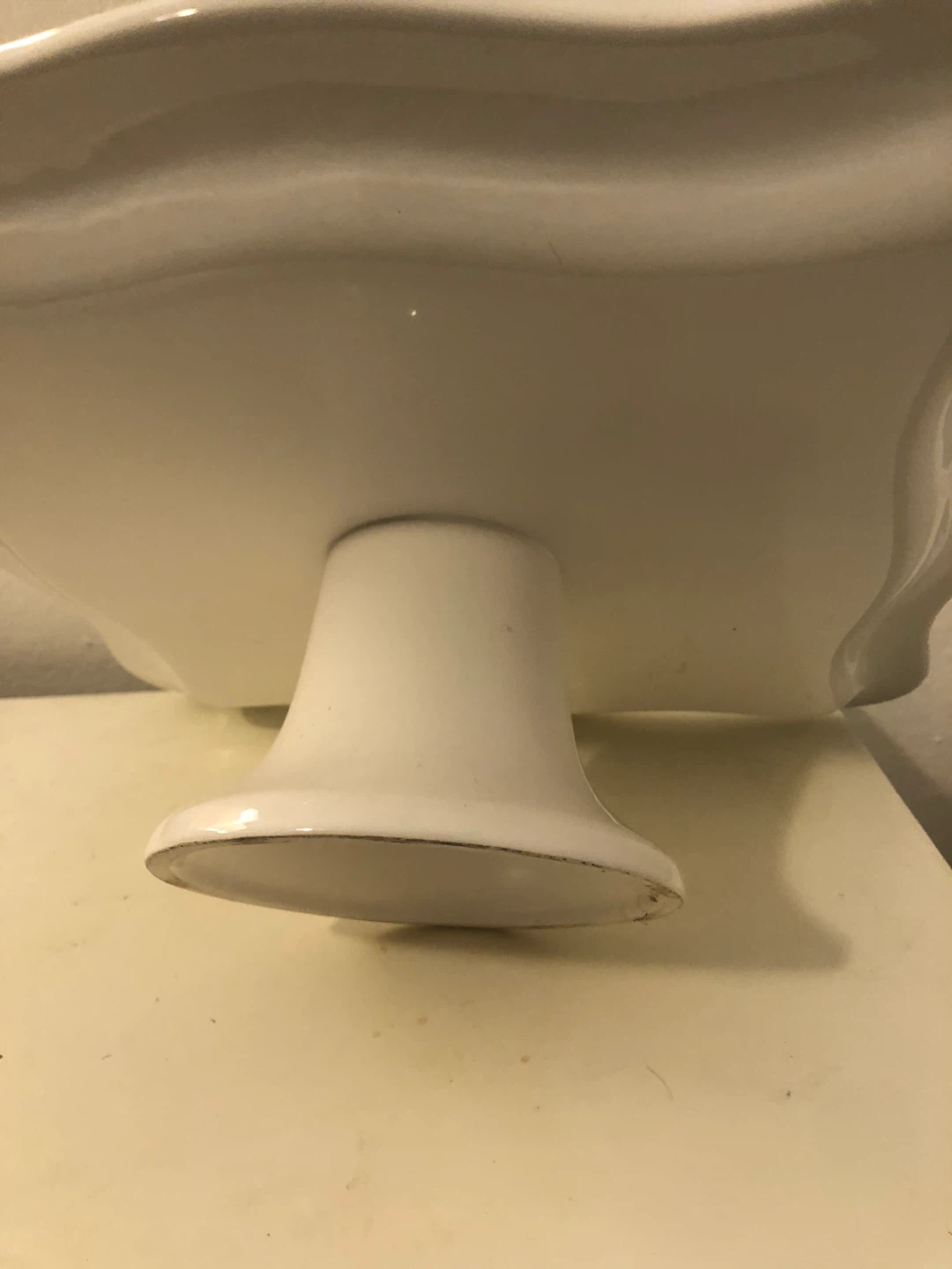 White Ceramic Cake Stand - photo 3