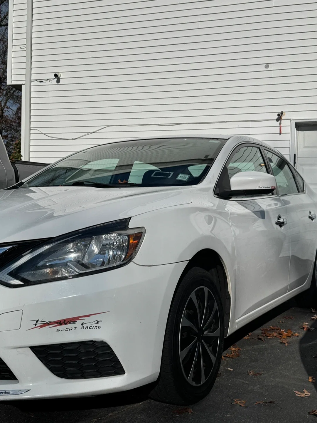 2017 Nissan Sentra · 1.8 S Sedan 4D 0 Accident image indicator(4)