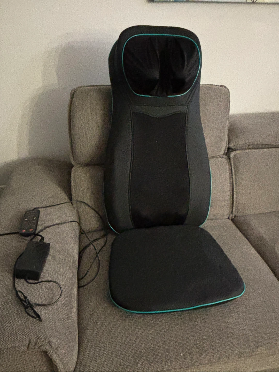 Shiatsu Back Massager with Heat - photo 3