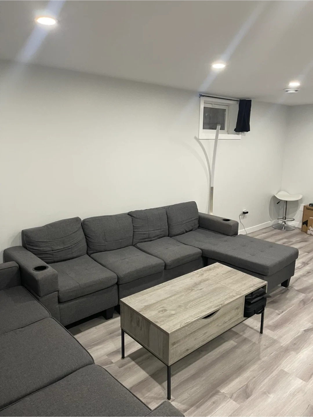 2 Bedroom + 1 Bathroom - House, Utilities Included image indicator(7)