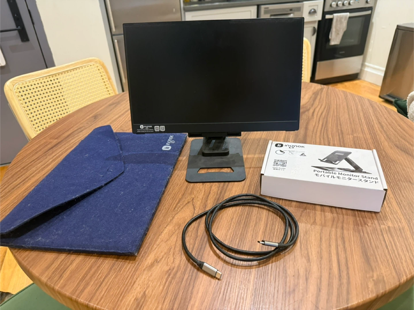 Ingnok 15.6 Inch Portable Monitor - Ultra Slim
