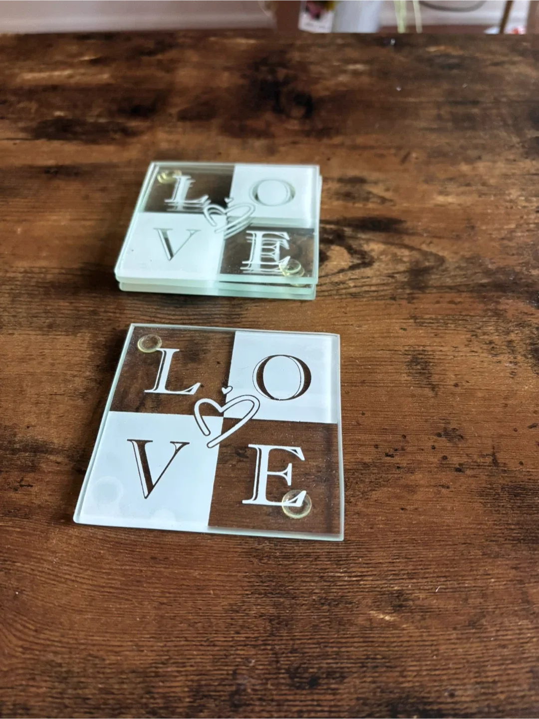 NEW Set of 4 Glass LOVE Coasters