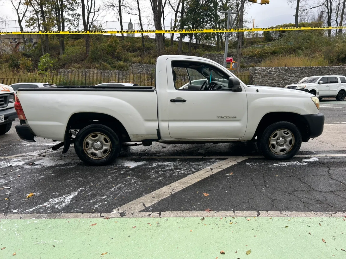 Toyota Tacoma 2006 Truck - White