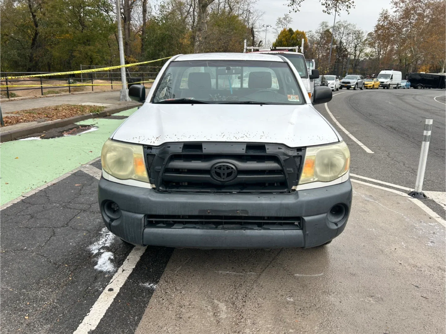 Toyota Tacoma 2006 Truck - White image indicator(4)