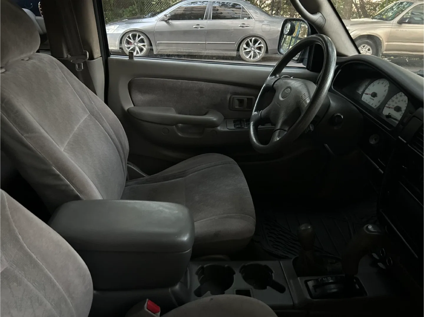 2002 Tacoma double cab for sale image indicator(7)