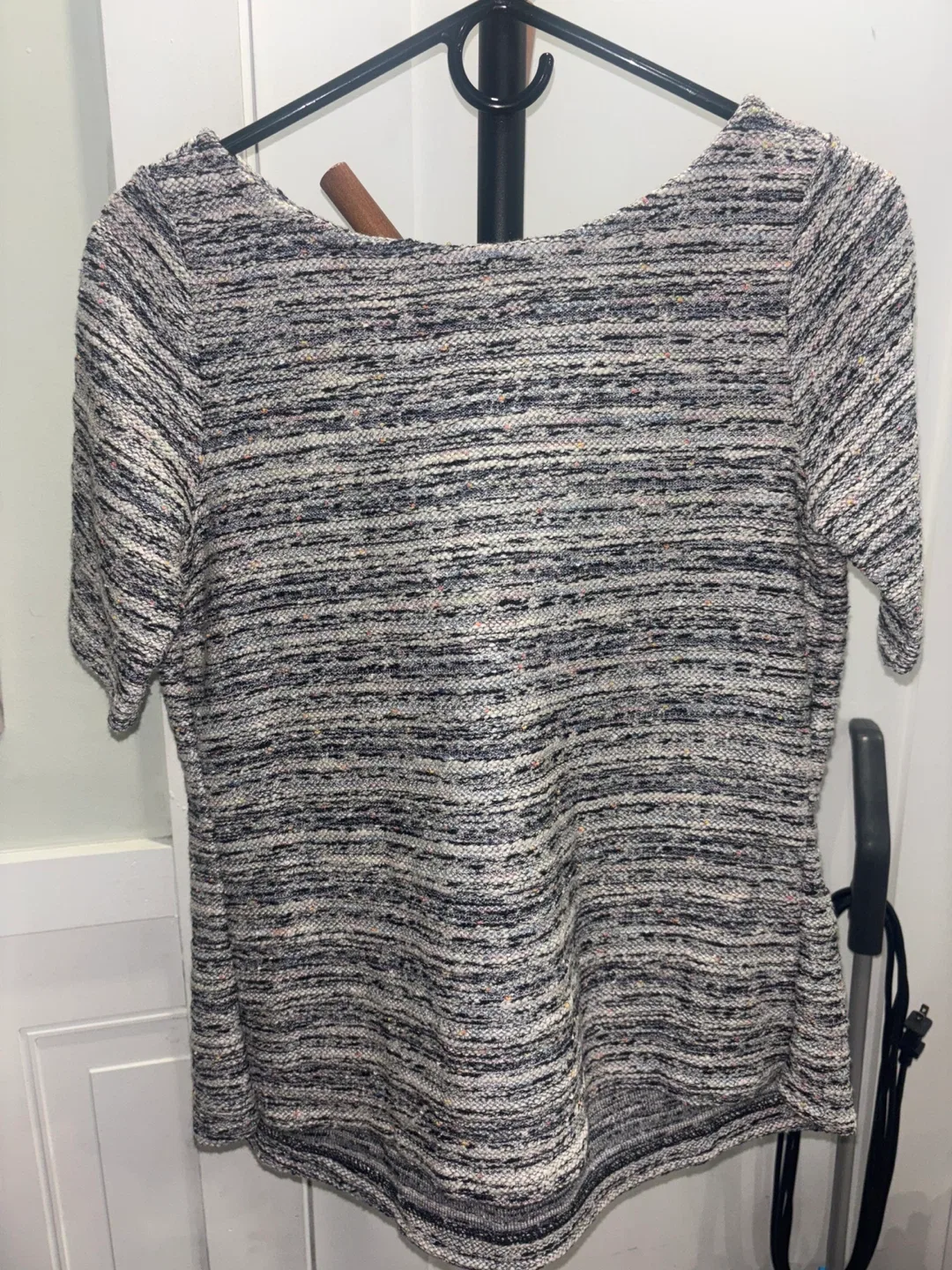 Loft Outlet Short Sleeve Top - Size XS