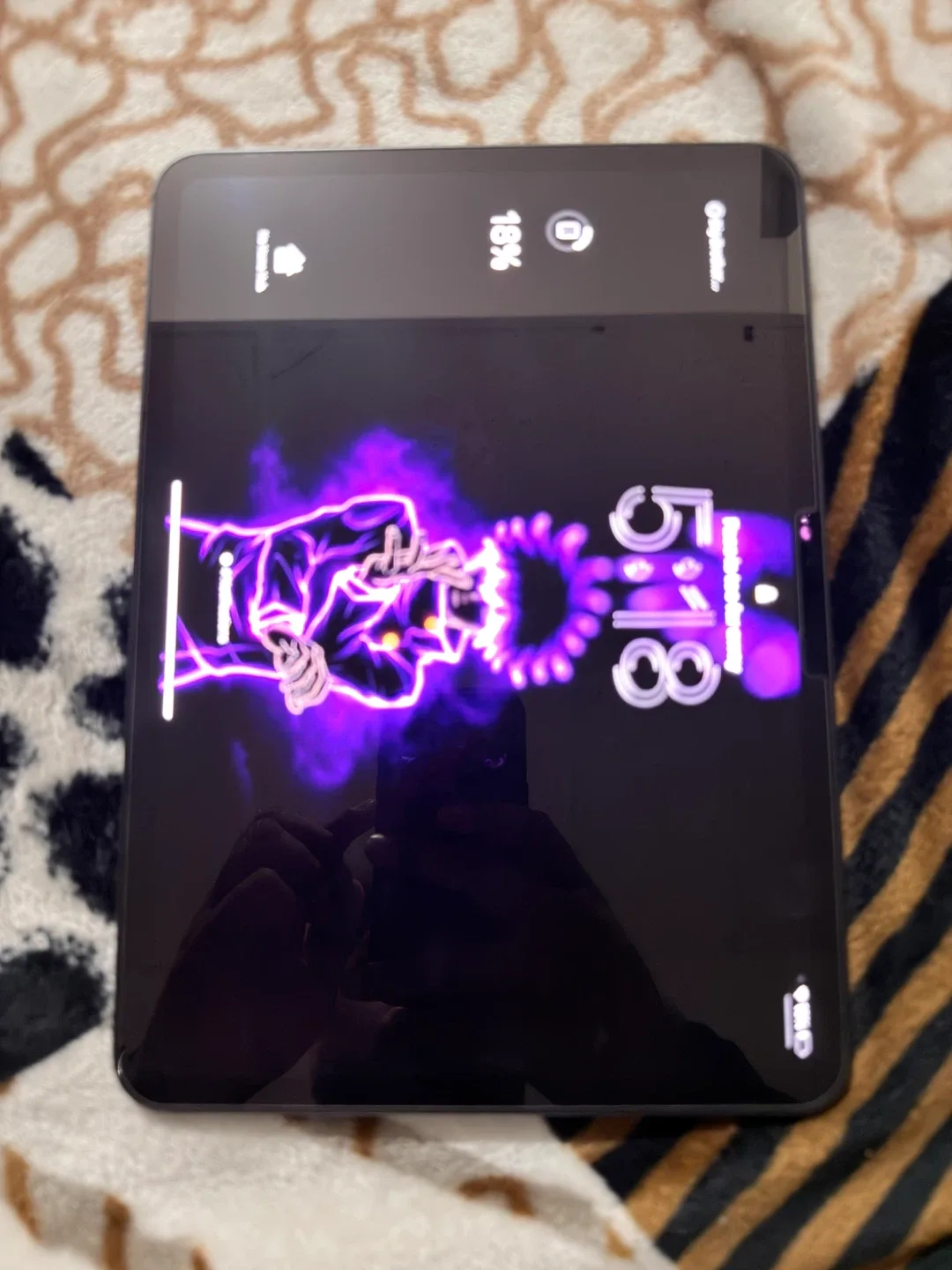 Apple iPad Pro 11-inch (M4) 256GB image indicator(2)