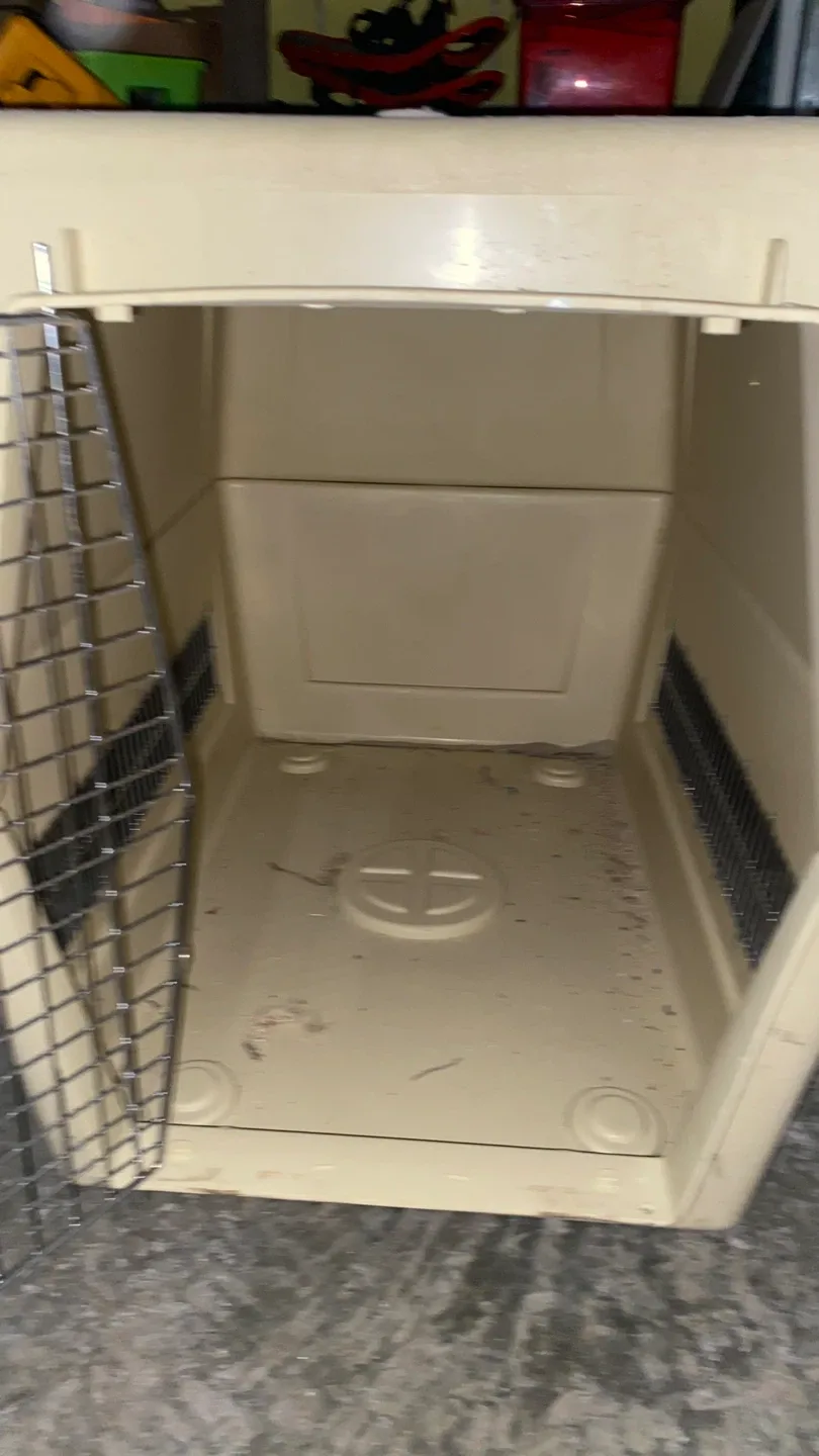 Petmate Pet Carrier. Very large image indicator(3)