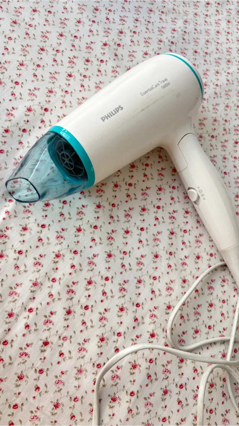 Philips EssentialCare Travel Hair Dryer 1600W image indicator(6)