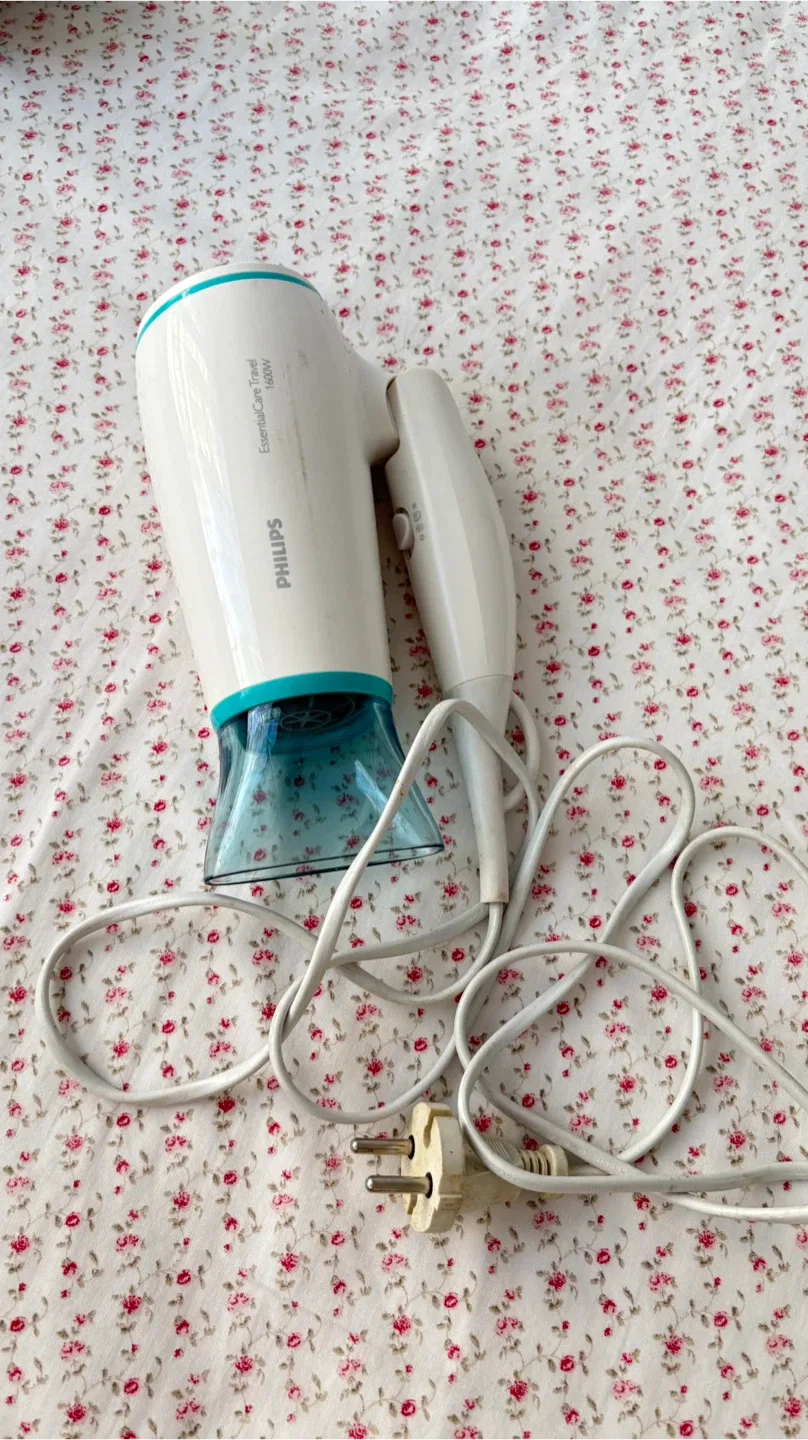 Philips EssentialCare Travel Hair Dryer 1600W image indicator(7)