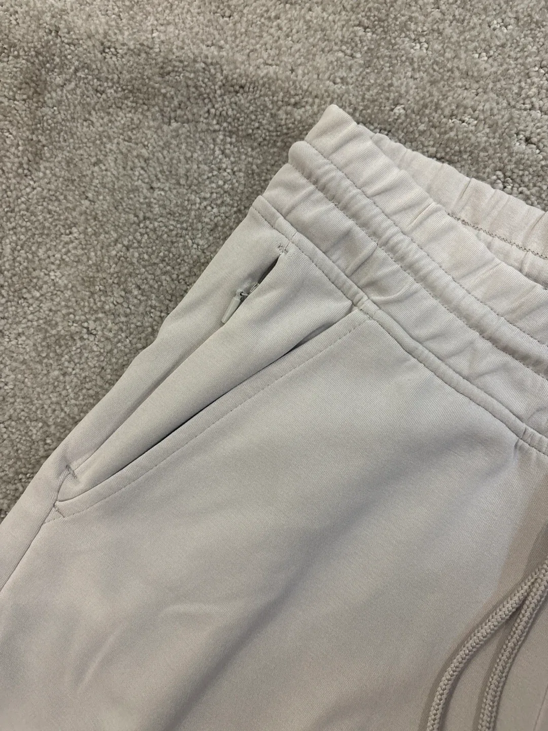 Athleta Beige Pants Size Small image indicator(3)
