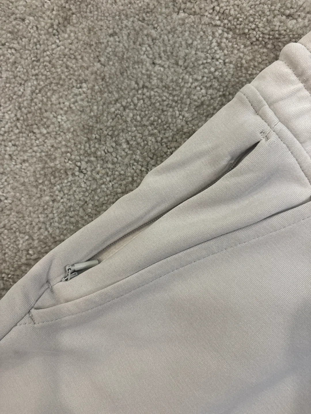 Athleta Beige Pants Size Small image indicator(2)
