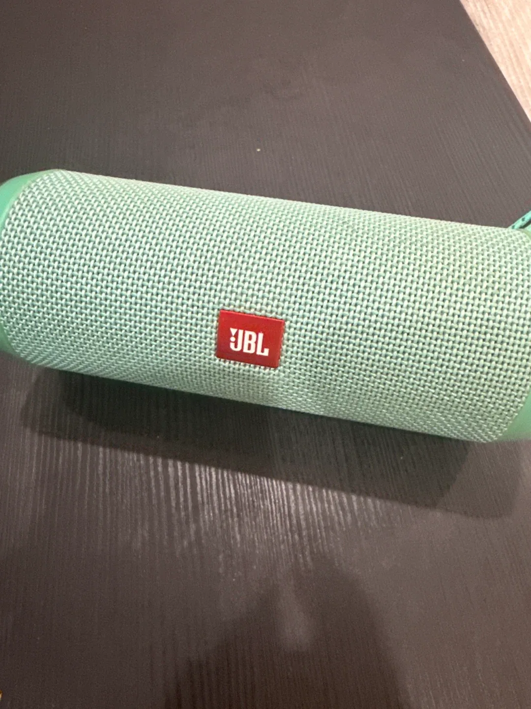 JBL Flip 4 Portable Bluetooth Speaker - Green
