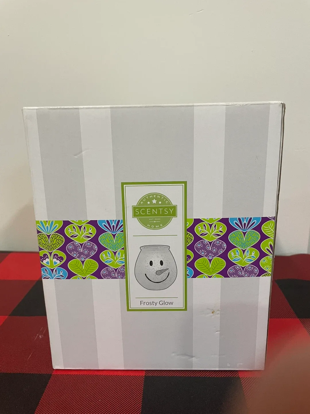 Scentsy Frosty Glow Warmer - Like New!