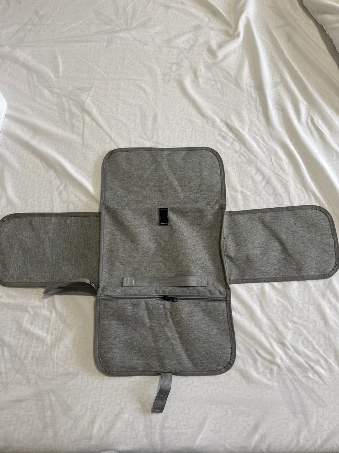 Portable Baby Changing Pad - Grey image indicator(2)