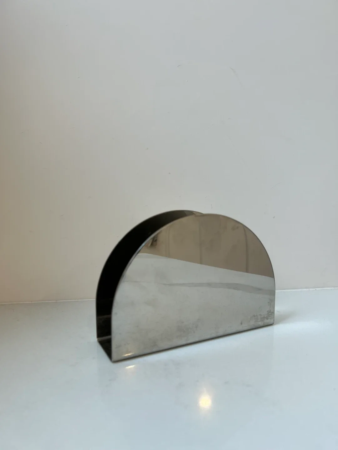 Stainless Steel Napkin Holder image indicator(2)