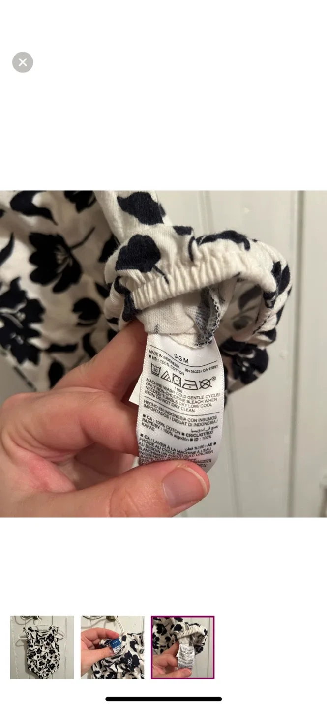 Old Navy 0-3M Floral Romper image indicator(3)