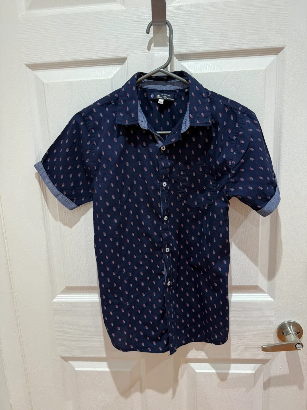 Boys’ shirts image indicator(2)