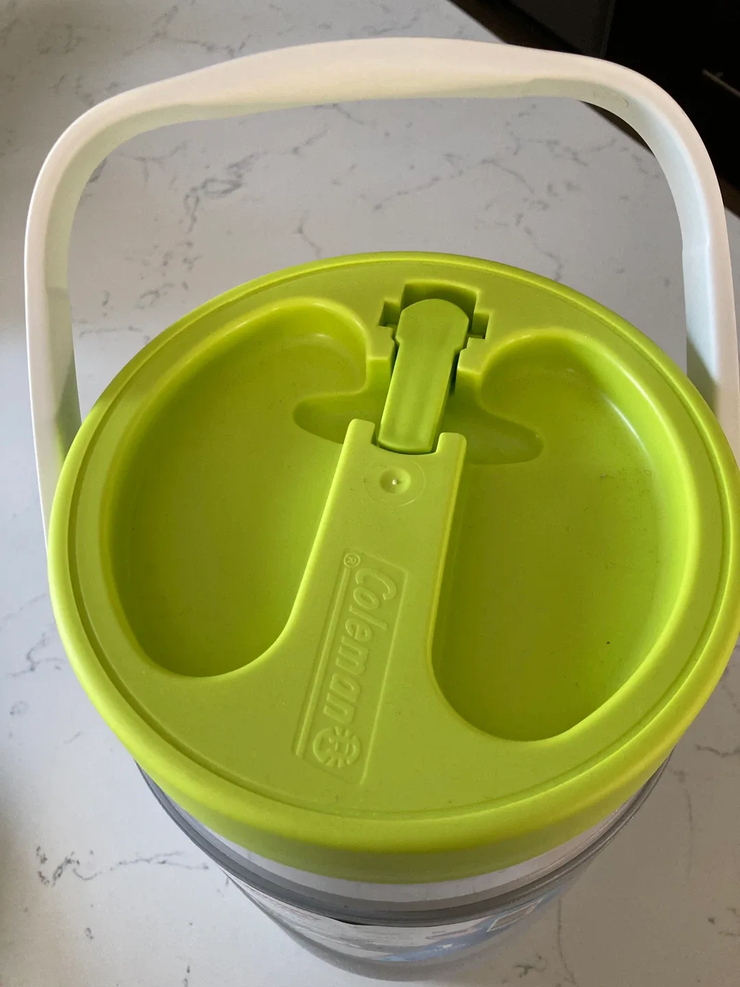 Coleman 1-Gallon Beverage Cooler image indicator(2)