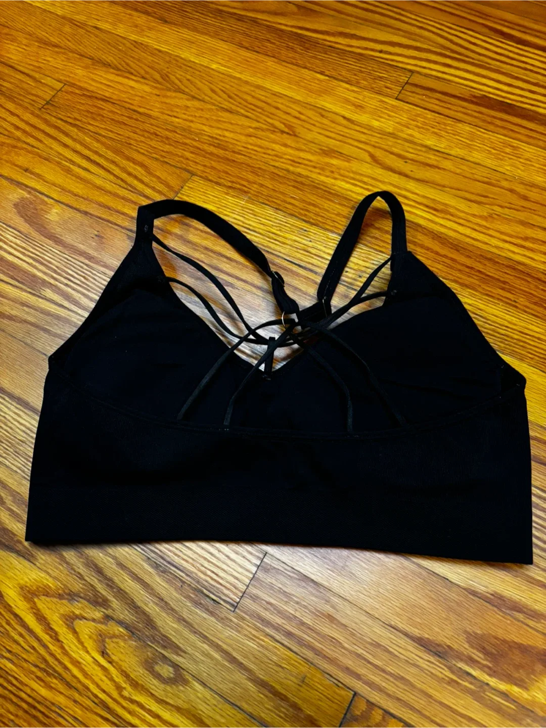 Black Sports Bra - Size L image indicator(2)