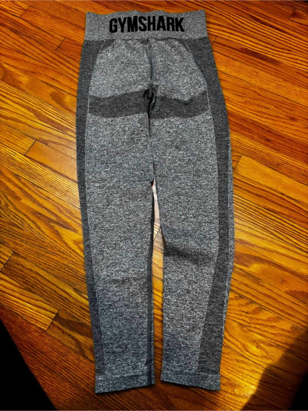 Gymshark Leggings - Size M image indicator(2)