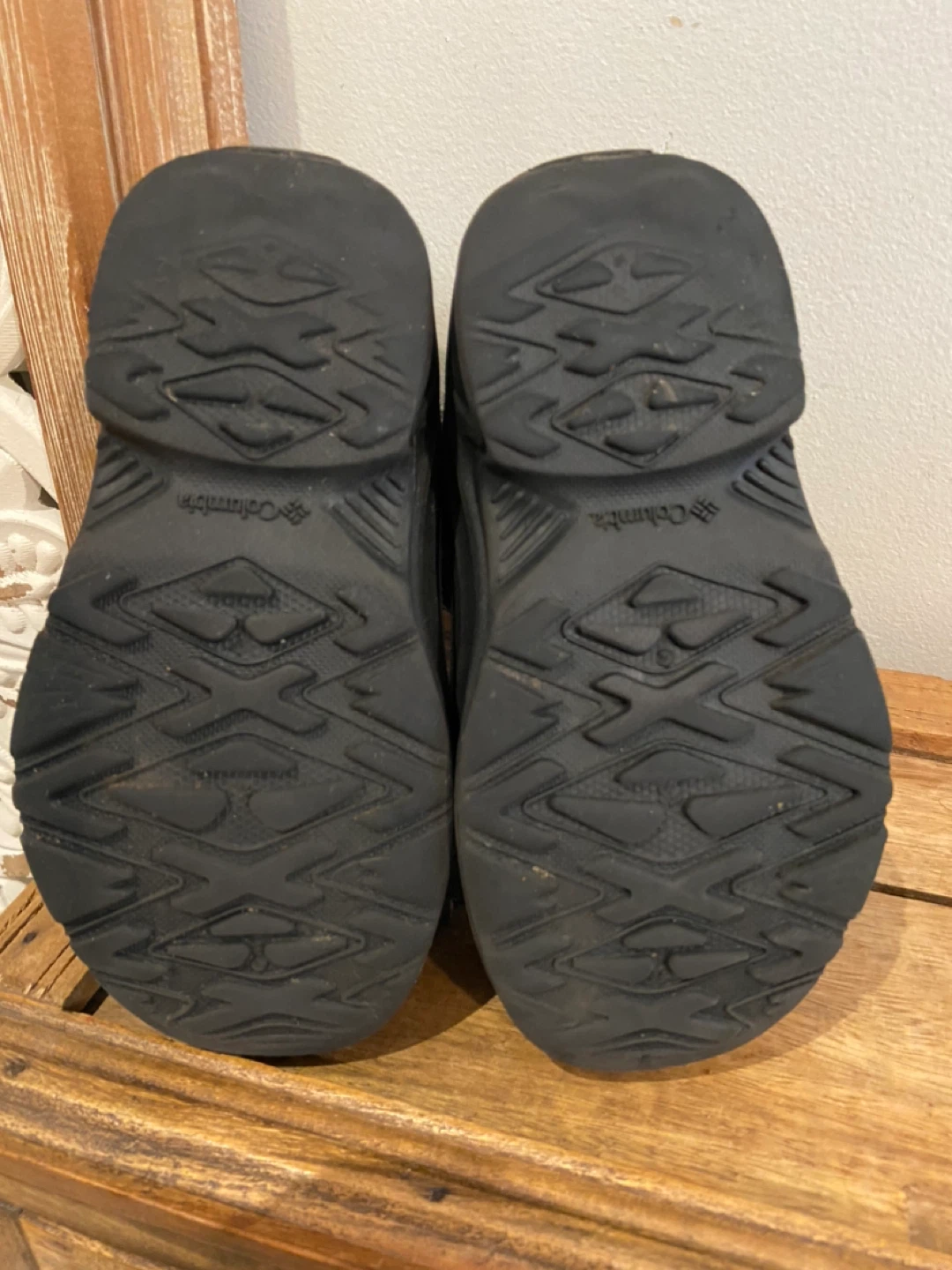 Columbia Winter Boots Kids Size 1 - photo 2