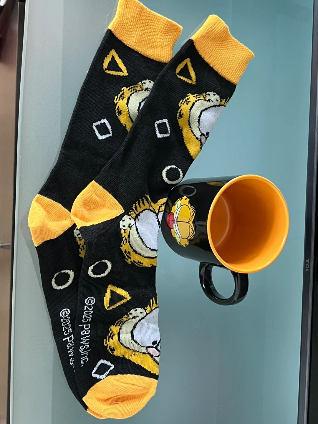 Garfield Socks & Ceramic Mug Combo - New in Box!