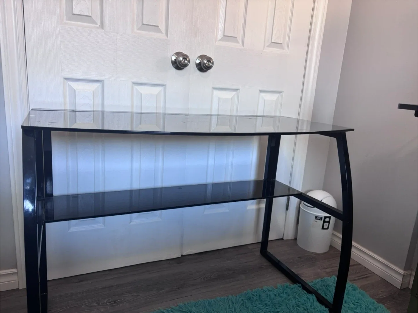 Black Glass Top Desk image indicator(5)