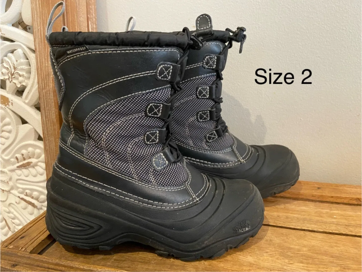 The North Face Winter Boots Size 2 Kids