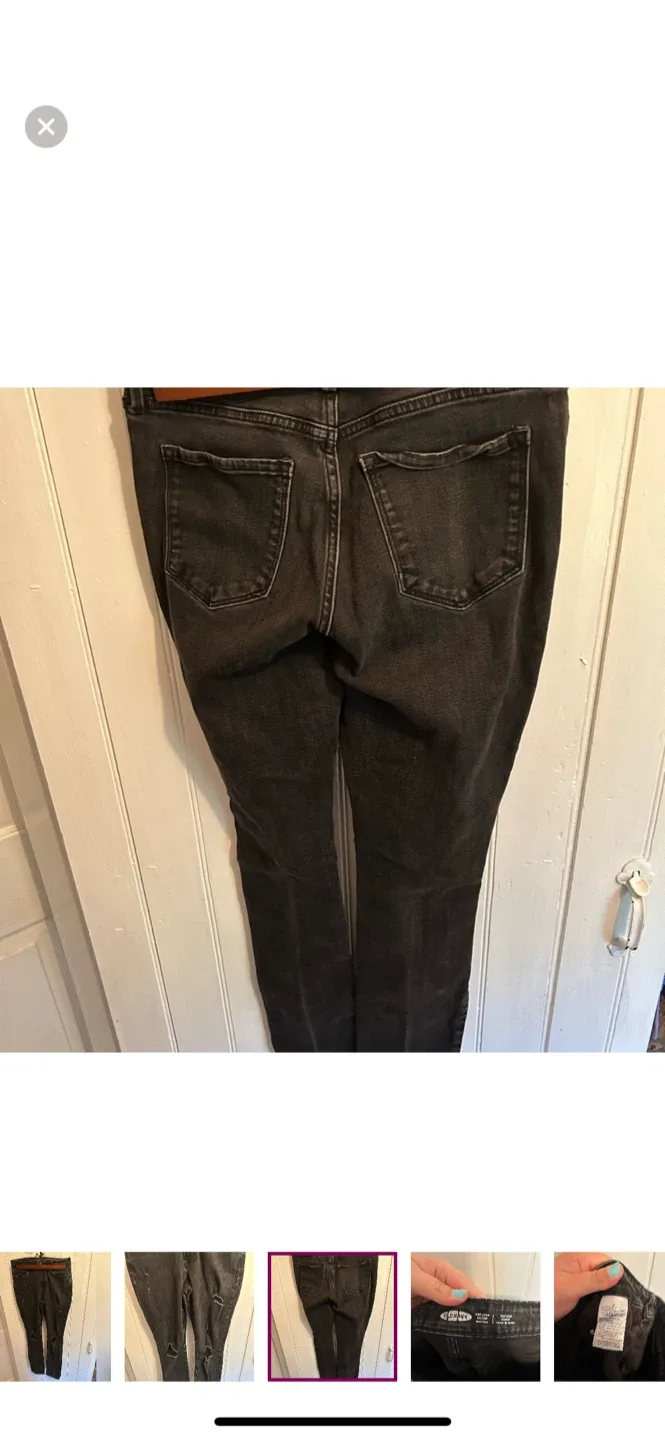 Old Navy Distressed Black Jeans - Size 8 image indicator(3)