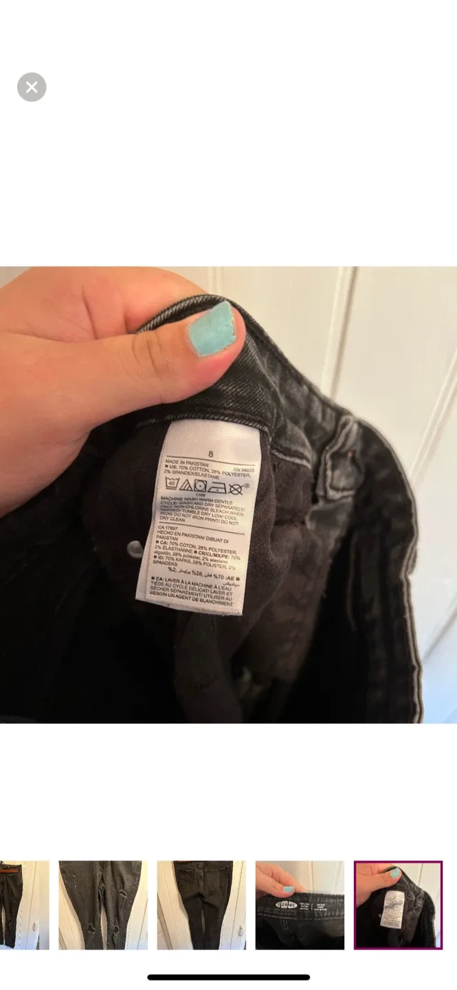 Old Navy Distressed Black Jeans - Size 8 image indicator(5)