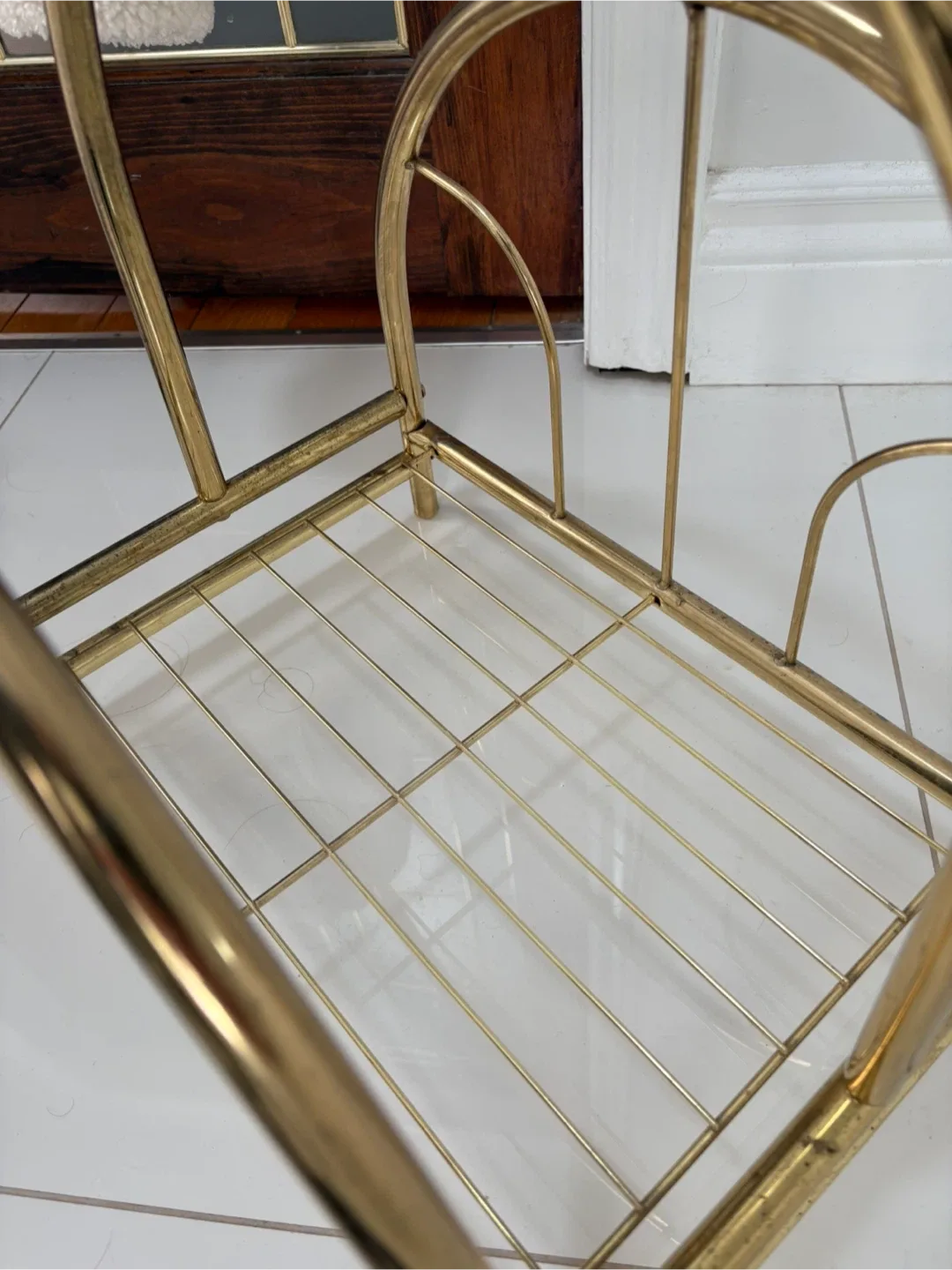 Gold Metal Magazine Rack image indicator(3)