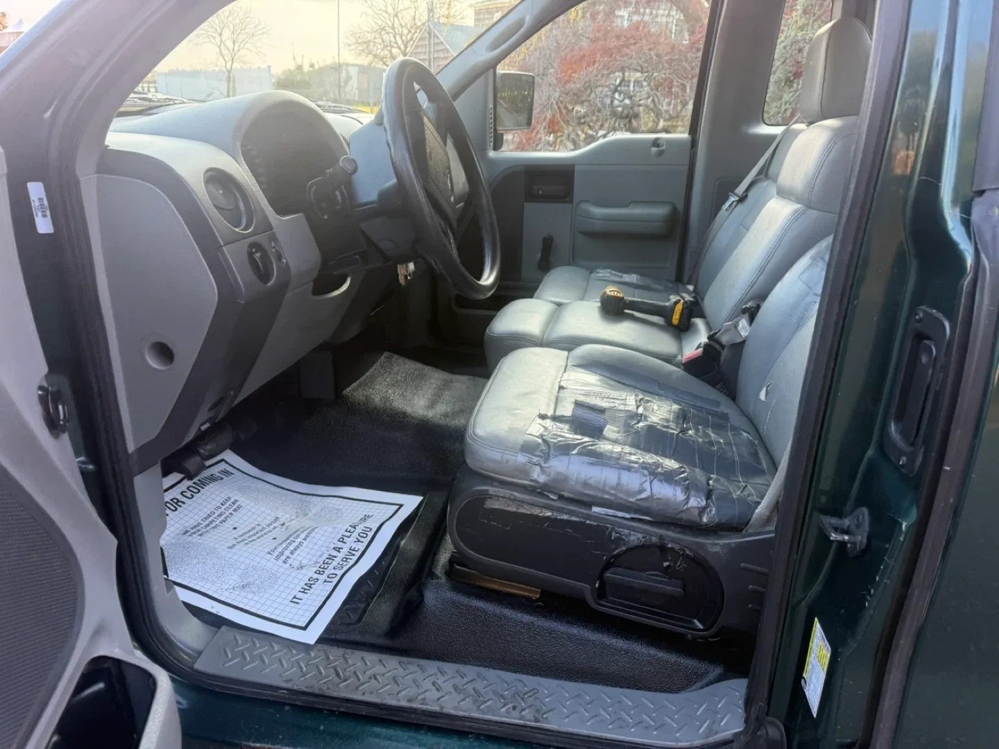 Ford F-150 Truck image indicator(9)