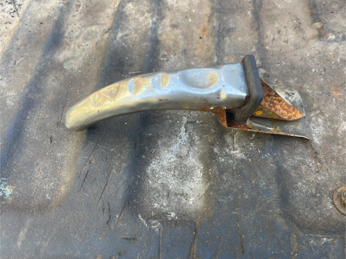 Vintage/antique oil pour spout - photo 2