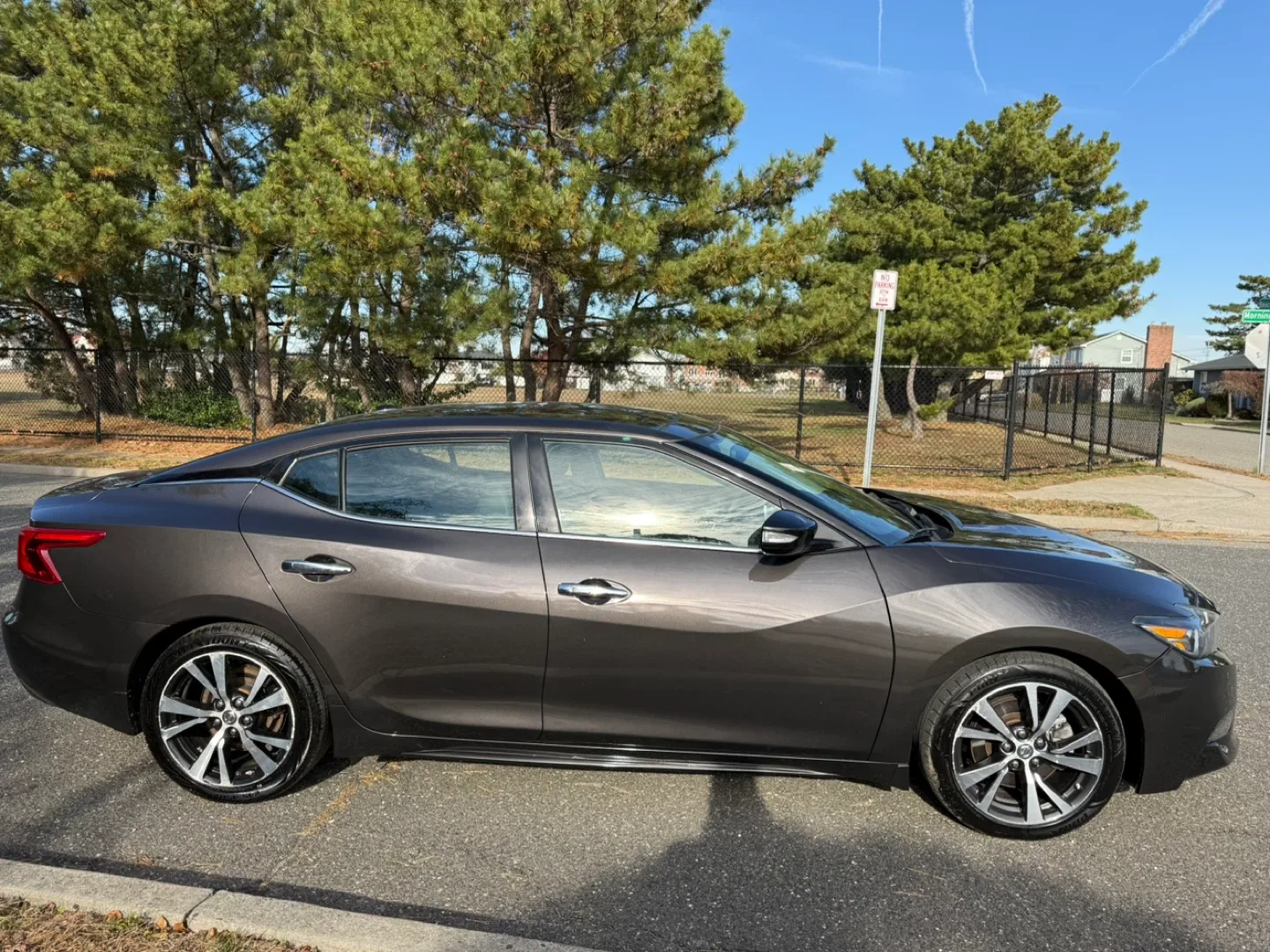 2016 Nissan Maxima Sedan image indicator(3)