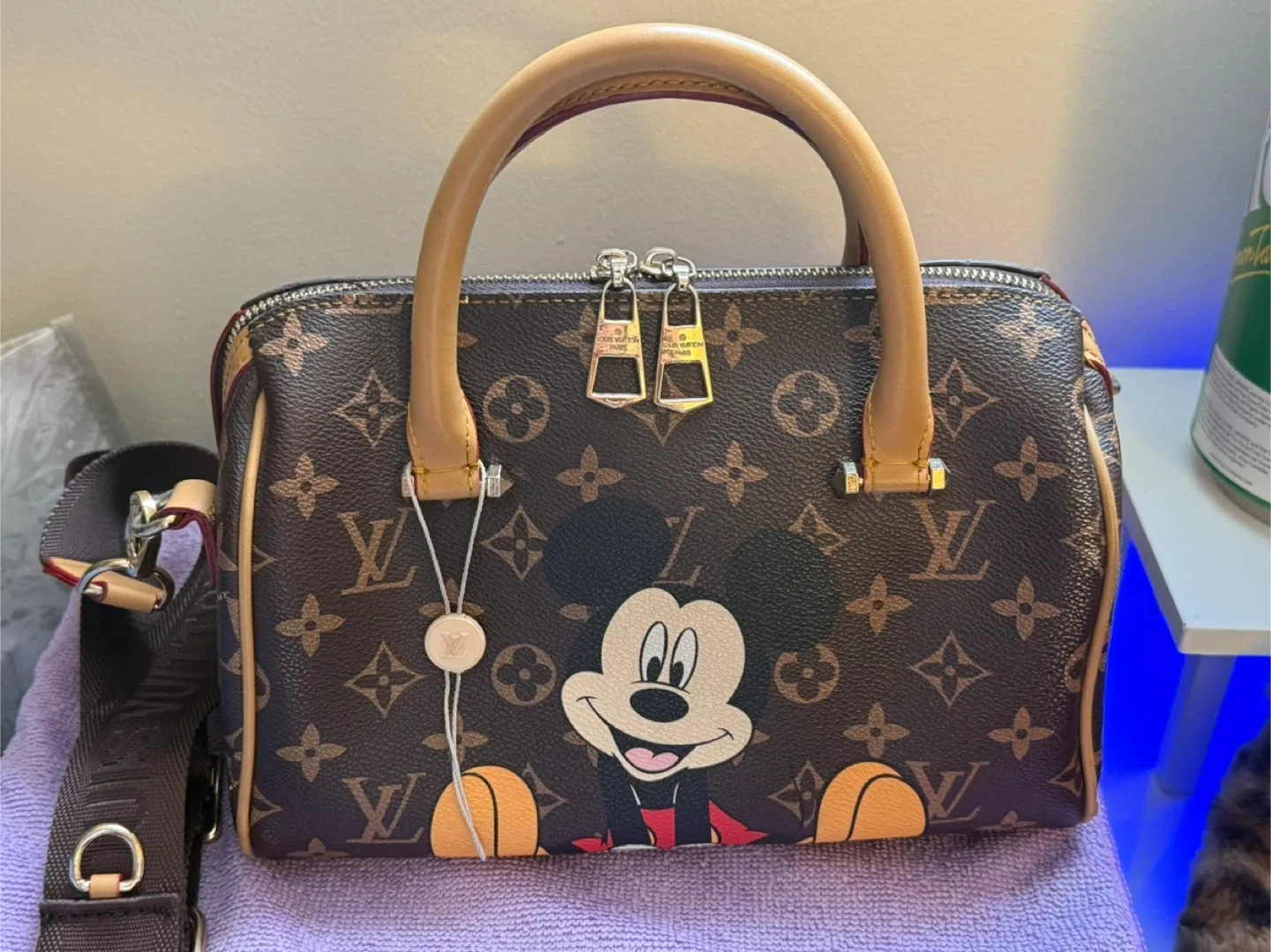 LV bag inspired image indicator(2)