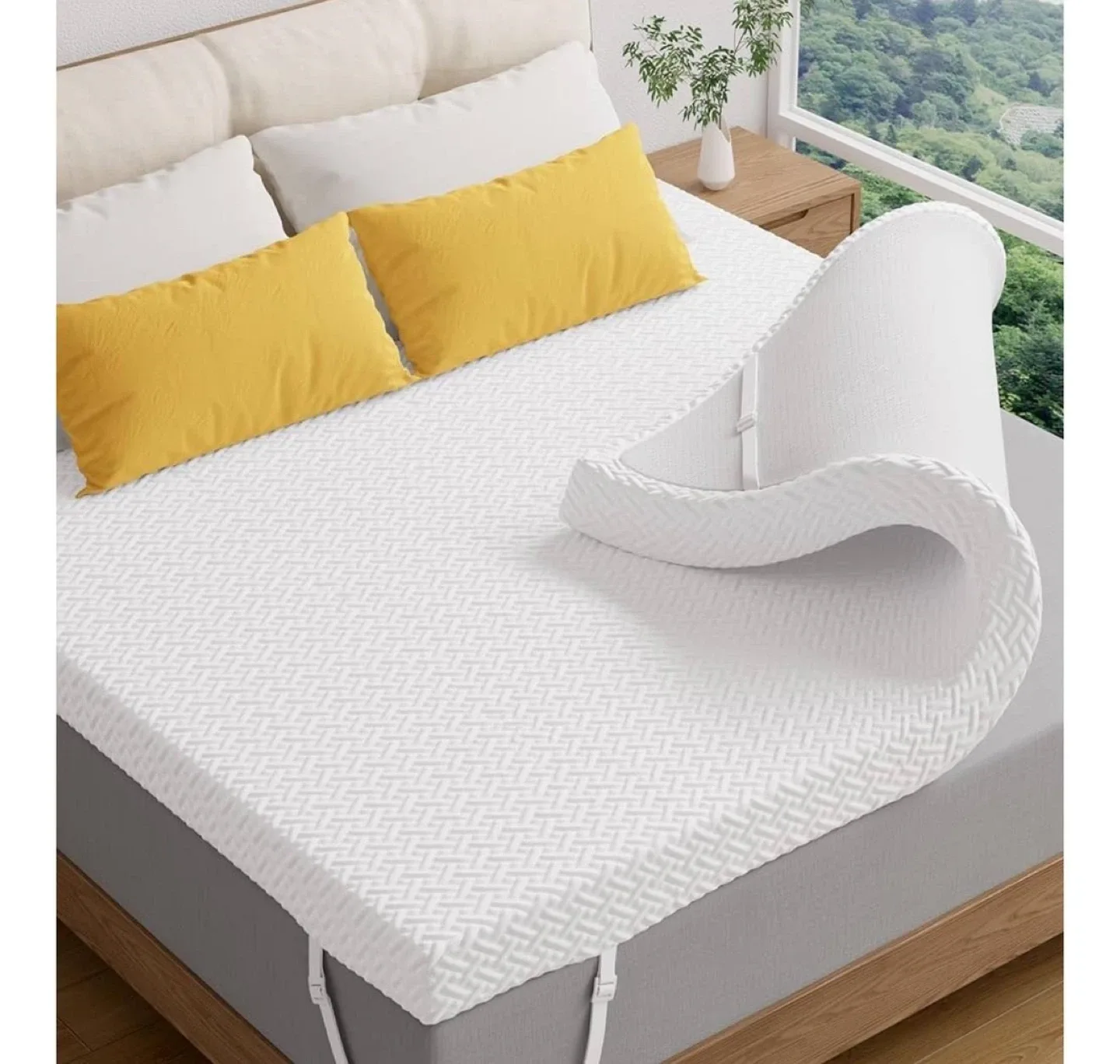 White Memory Foam Mattress Topper Queen size