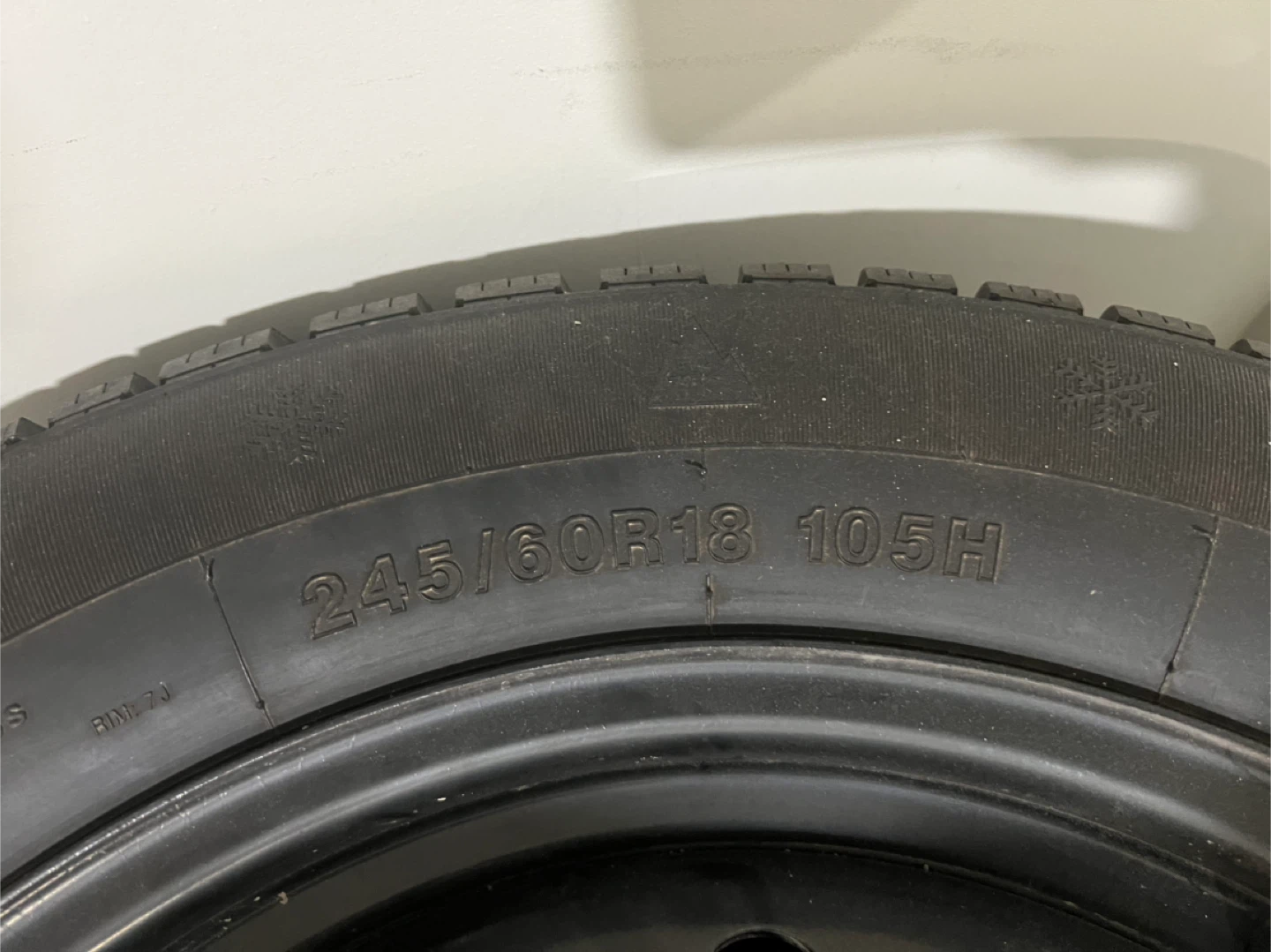 Eskay Winter Tires 245/60R18 - photo 3