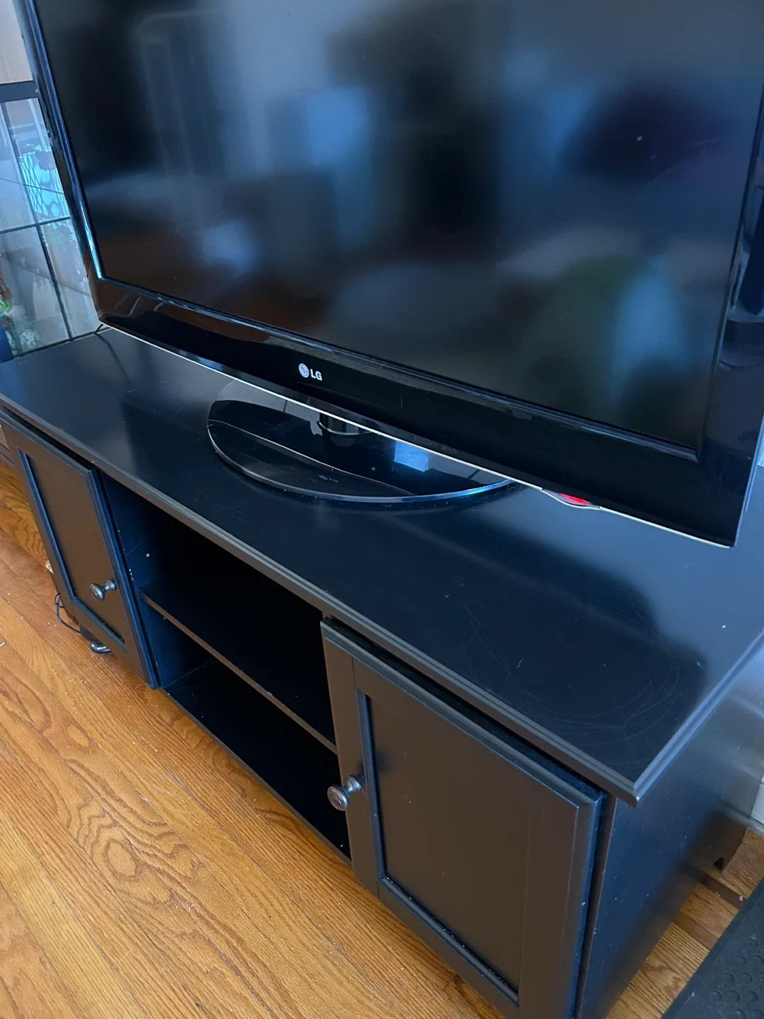 Black Media Console image indicator(2)