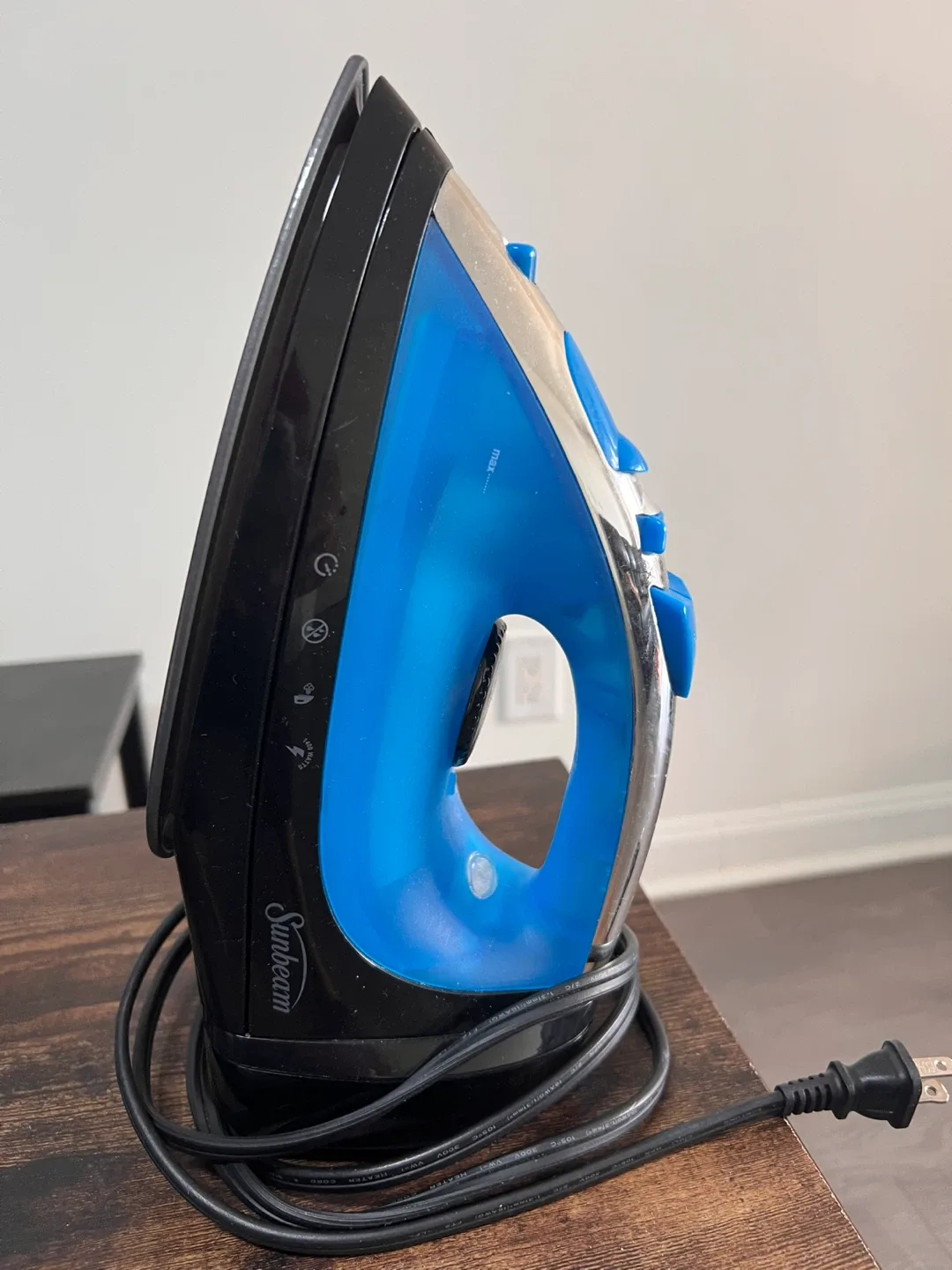 Sunbeam Iron - Blue & Black