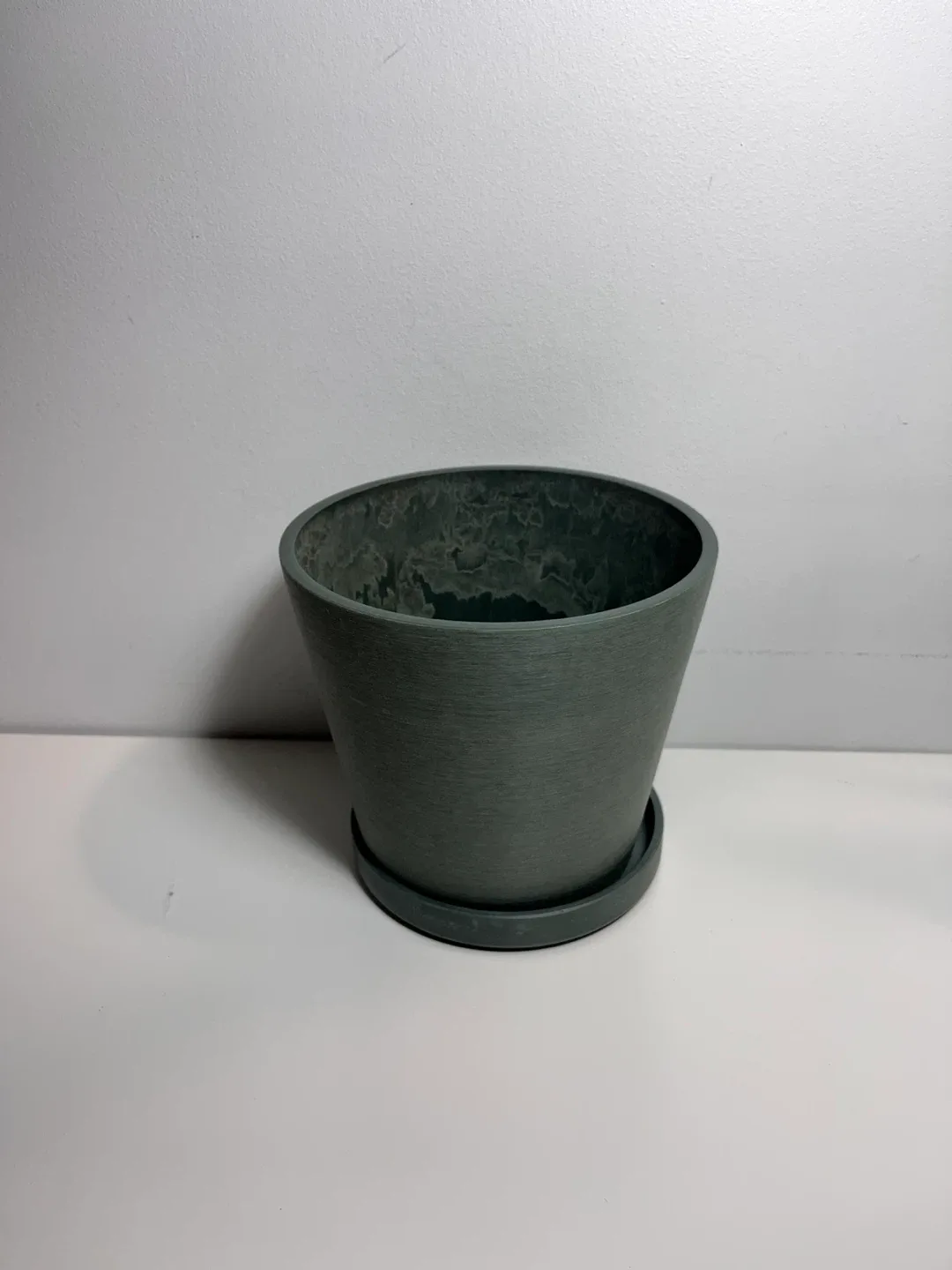 Kanso 7" Porous Pots+Saucer image indicator(4)