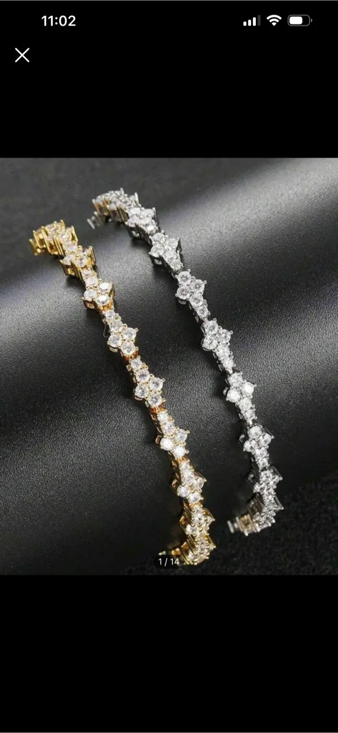 Gold & Pearl Bangle Set image indicator(2)