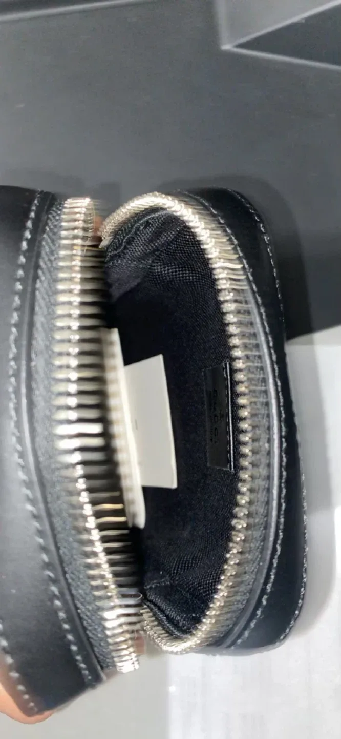 Gucci GG Supreme Messenger Bag image indicator(5)