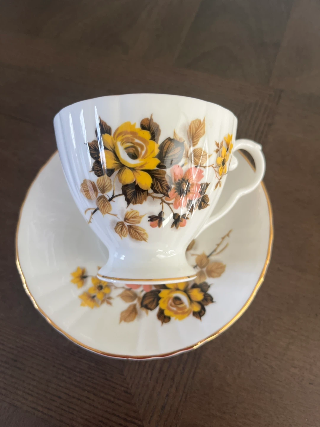 Royal Grafton Fine Bone China Tea Cup & Saucer - photo 3