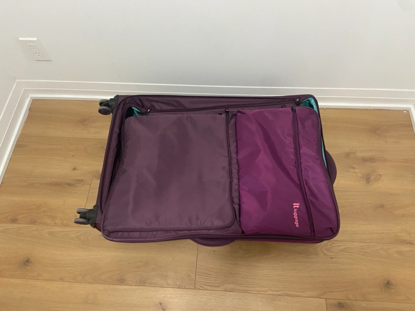 IT 30INCH Luggage Purple Suitcase - photo 4