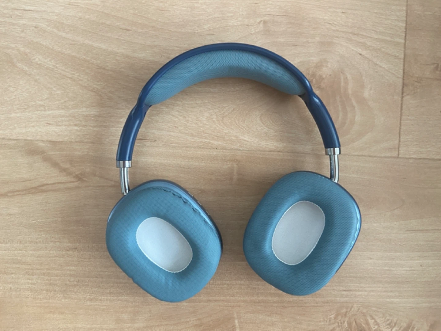 Bluetooth headphones - photo 2