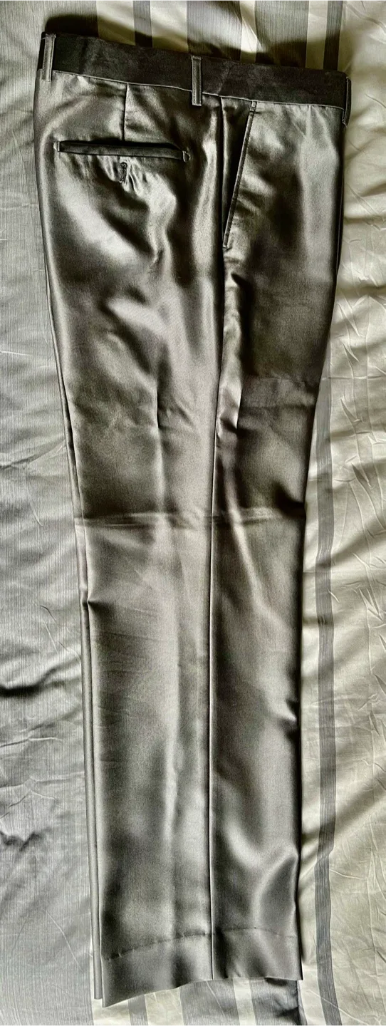 Vinci Men's Suit - Silver image indicator(3)