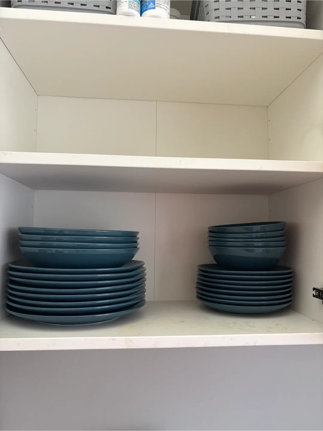 Blue Dinnerware Set