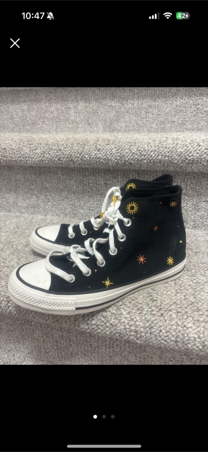 Converse Chuck Taylor All Star High Top - Size 8